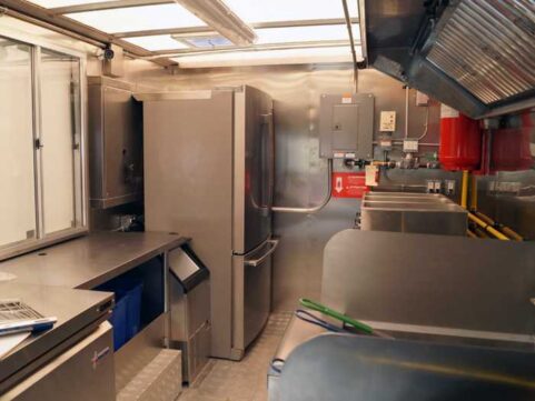 Max's Restaurant Food Truck