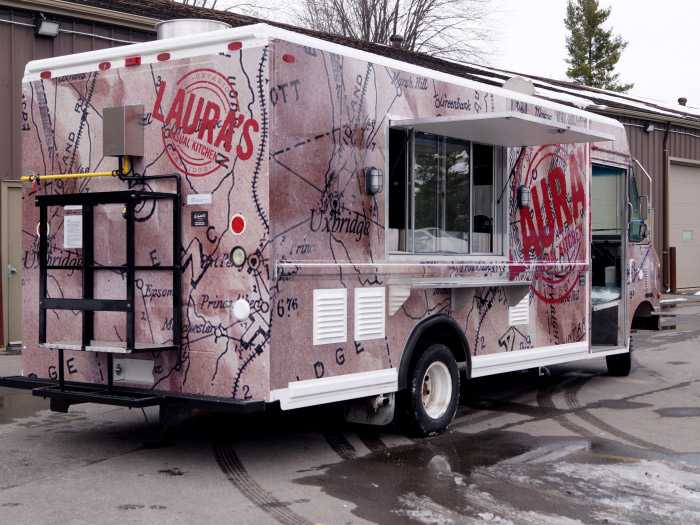 Laura's Food Truck