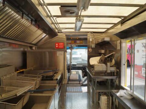 Smokin Carnivore Food Truck