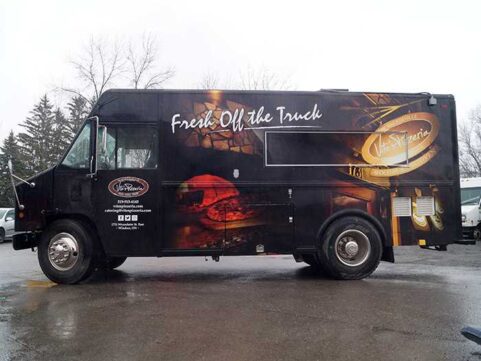 Vito's Pizzeria Food Truck