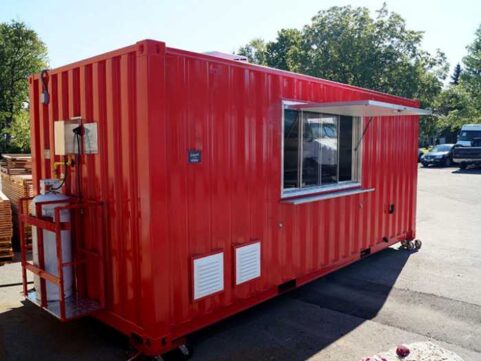 Nandos Container