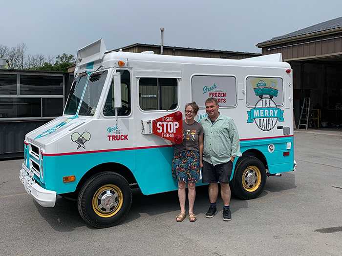 Merry Dairy Retro Ice Cream Truck