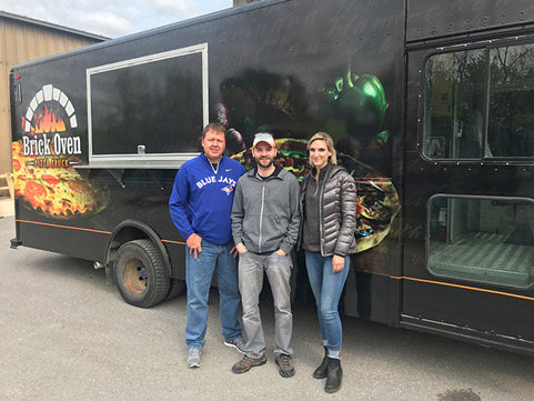 WOOD FIRED PIZZA TRUCK